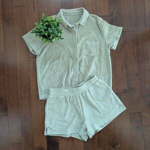 SAGE GREEN BEIGE VINTAGE TERRY CLOTH BUTTON UP TOP & SHORTS SET